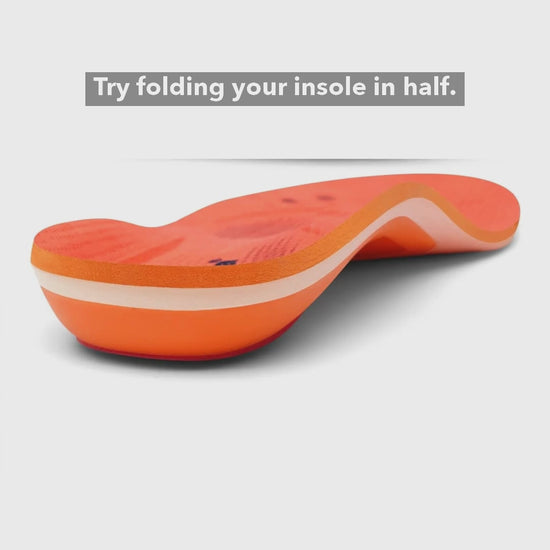 Fold test: a foam insole folds flat, The Daily Insole flexes and springs back because the arch is a TPU shell
